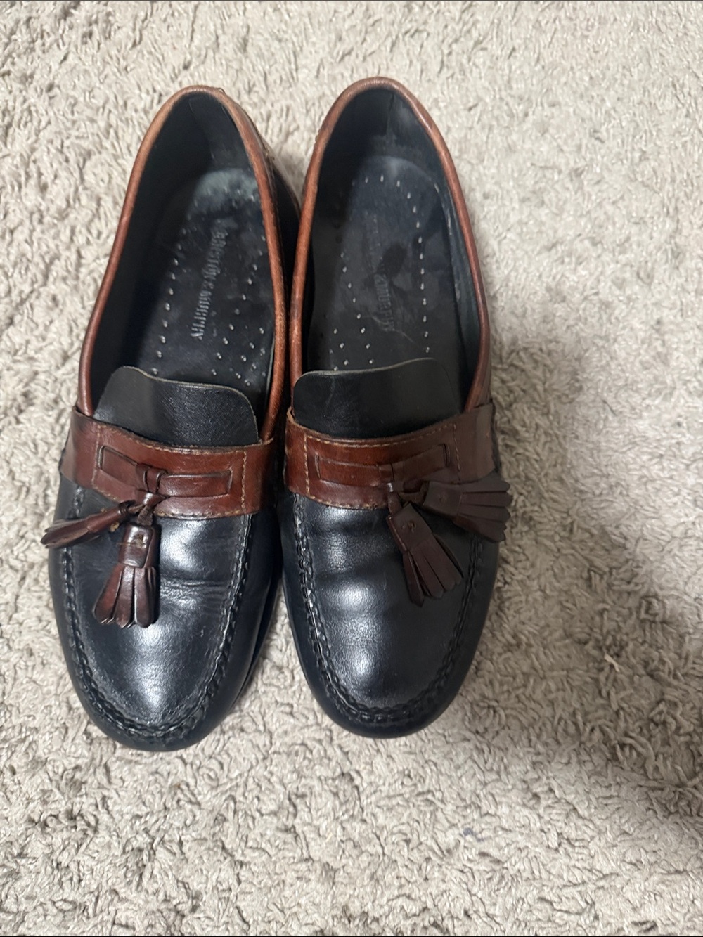 Johnston & Murphy Men’s 9M Leather Tassel Loafers Black Brown Two Tone Moc Toe